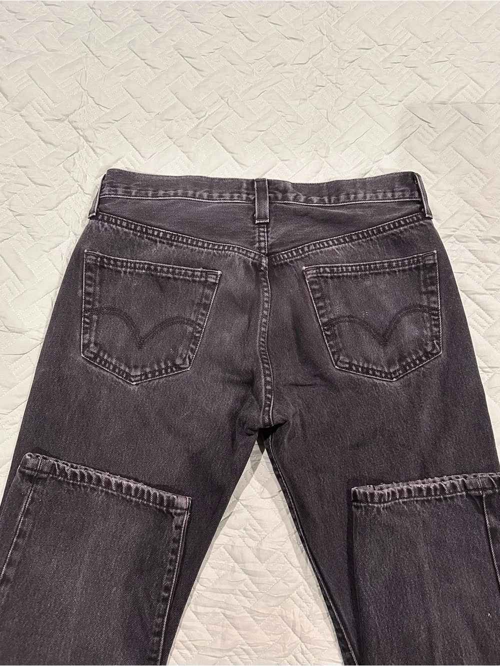 Levi’s 501 Black Washed Jeans Men’s Button Fly Straight Leg Denim Pants Vintage